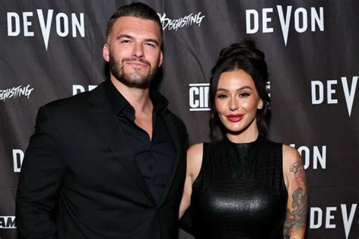 Meet JWoww’s New 24-Year-Old Boyfriend Zack Clayton Carpinello
