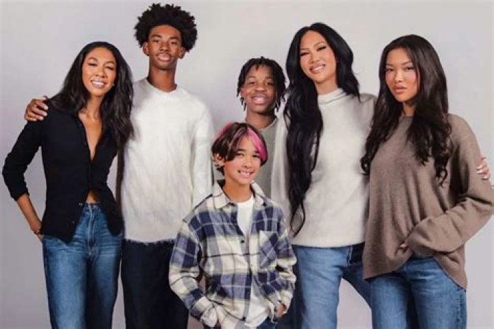 Meet Kimora Lee Simmons’ 5 kids: Ming, Aoki, Gary, Kenzo & Wolfe