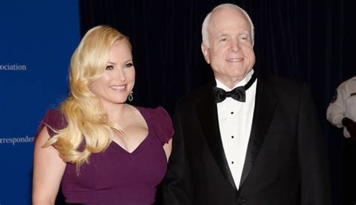 Meghan McCain Biography - Facts, Childhood, Family Life & Achievements