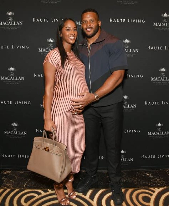 Michael Dickson wife: Is Michael Dickson married