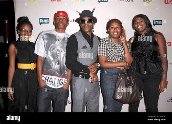 Milan Ivey siblings: Shayne Ivey, Jackie Ivey, Grtis Ivey, Brandi Ivey, Darius Ivey, Artis Ivey III, Kate Ivey, Artisha Ivey, Zhaneand Ivey