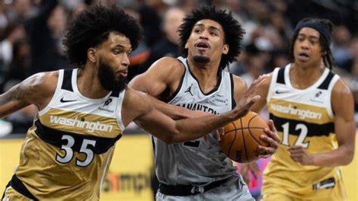 Miles Bridges Brother: Does Mikal Bridges have a brother in the NBA?