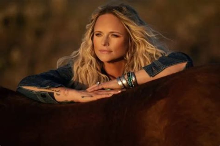 Miranda Lambert Caught Drowning Her Sorrows All Alone, Where’s Brendan McLoughlin?