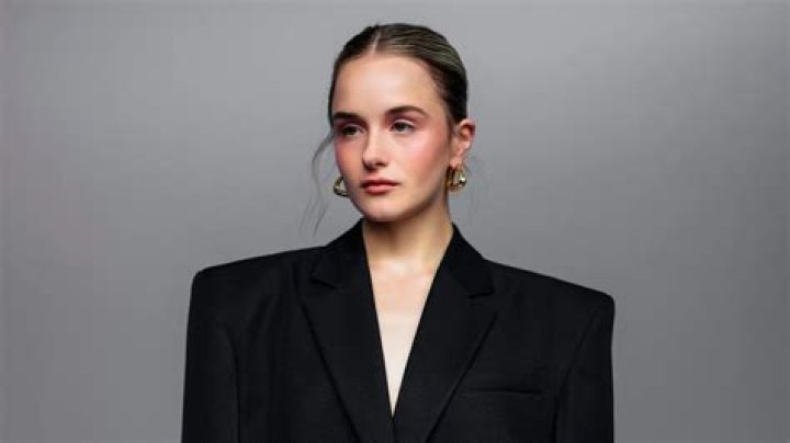 Miriam Petche Net Worth, Income, Salary, Earnings, Biography