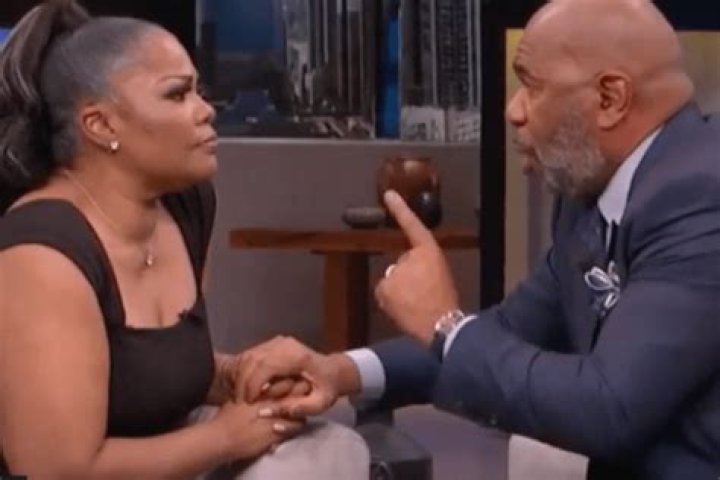 Mo’Nique Tells Fans Not Not To Taunt Steve Harvey After He Loses Two TV Spots