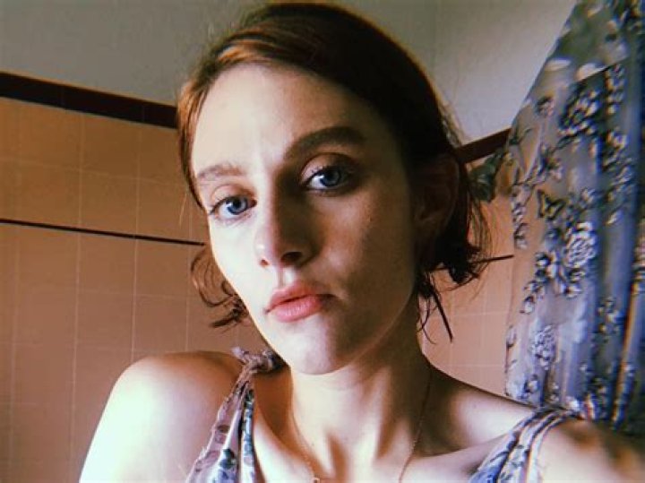 Nashville Star Aubrey Shea Shares Swimsuit Photo of "New Personality"