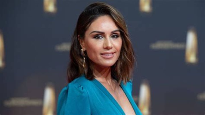 Nazan Eckes Biography; Net Worth, Age, Youtube, Husband And Children