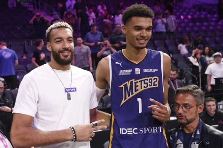 NBA: What Race Is Zach Edey? Parents And Family Links Explored