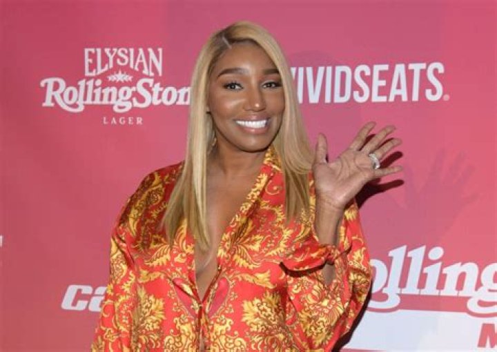 NeNe Leakes’ Fans Can Catch Her Today At Noon – Make Sure To Catch The ‘Glamour Live Chat’