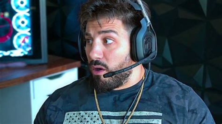 Nickmercs Age, Twitch, YouTube, Height, Twitter