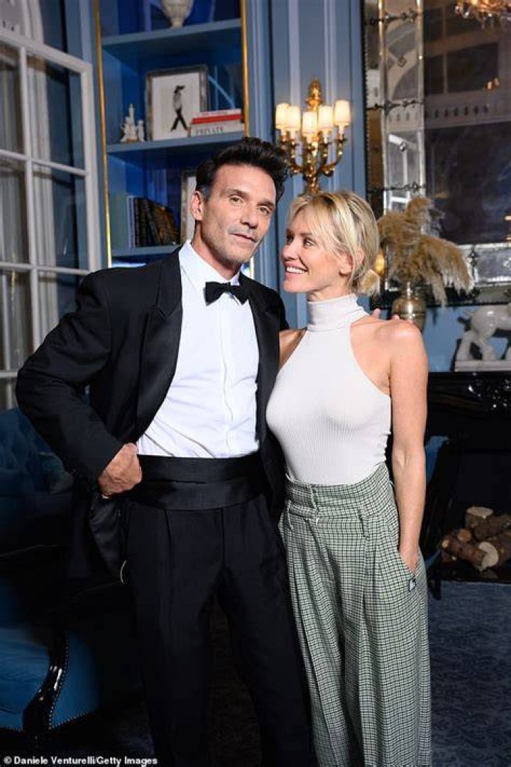 Nicky Whelan: Boyfriend, net worth, tattoos, smoking & body measurements
