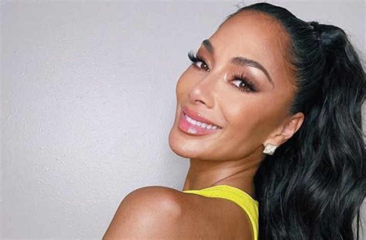 Nicole Scherzinger Shares Swimsuit Photo From Austria — Celebwell