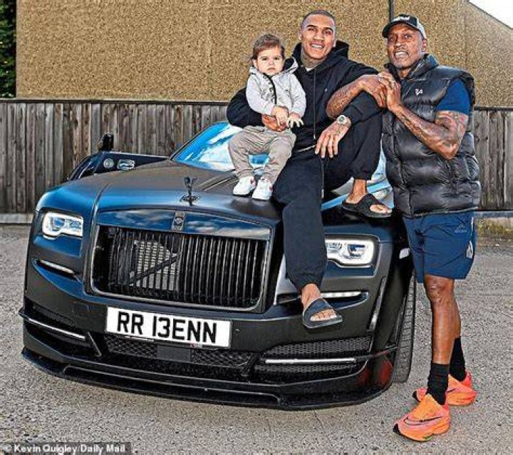 Nigel Benn Children: Meet Conor Benn, Dominic Benn, Harley Benn, Layla Benn, India Benn, Rene Benn & Sade Benn