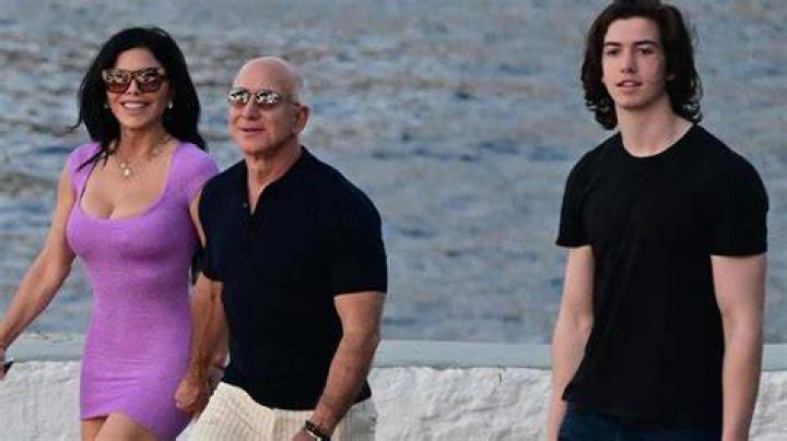 Niurka Marcos, Career, Husbands, Kids & Net Worth