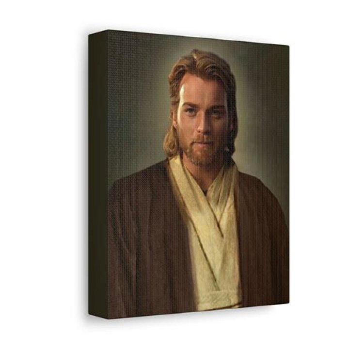 ‘Obi-Wan Kenobi’ wrap gift hints at another iconic character’s comeback
