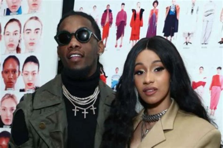 Offset Realizes It Was A Mistake To Crash Cardi B’s Show And Beg For Forgivness In Front Of Fans – Here’s What He Had To Say!