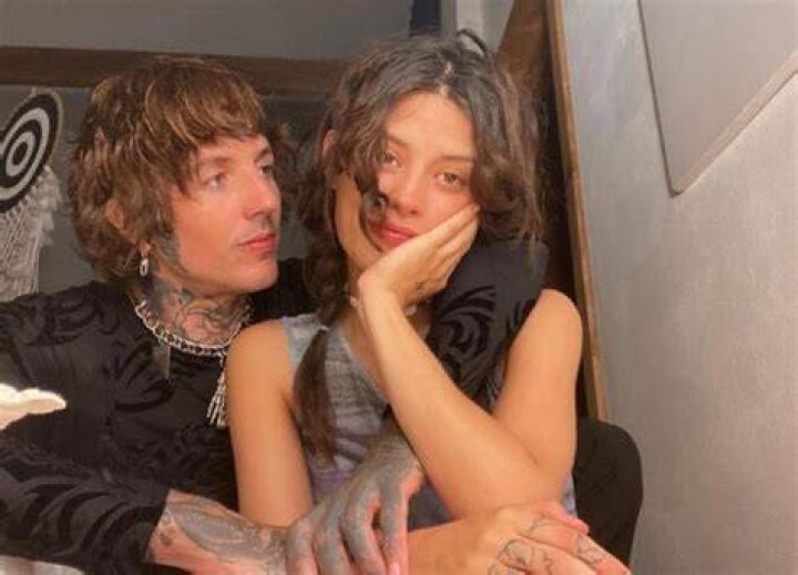 Oliver Sykes Bio, Wiki, Age, Wife, Daughter, Songs and Net Worth