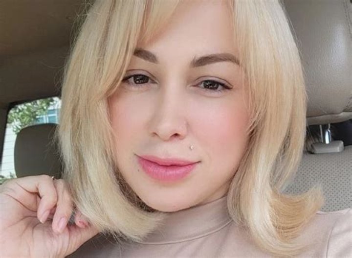 Paola Mayfield in Bathing Suit Says "What a Beautiful Day" — Celebwell
