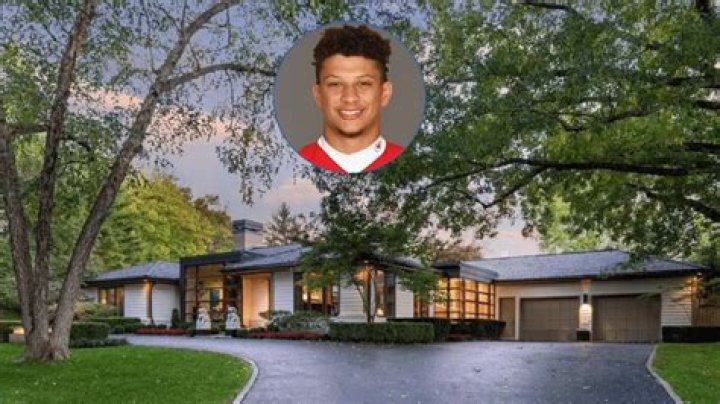 Patrick Mahomes II house: Where does Patrick Mahomes II live?