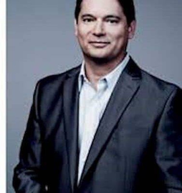 Patrick Snell Bio, Age, Parents, Wife, Kids, CNN, Salary, Net Worth