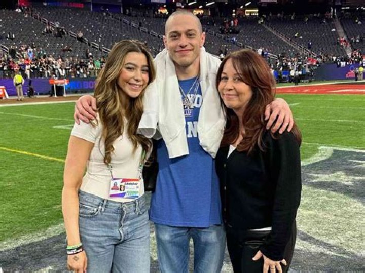 Pete Davidson family: Parents, siblings, wife, children