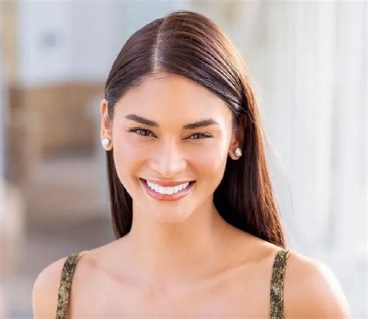 Pia Wurtzbach Biography - Facts, Childhood, Family Life & Achievements