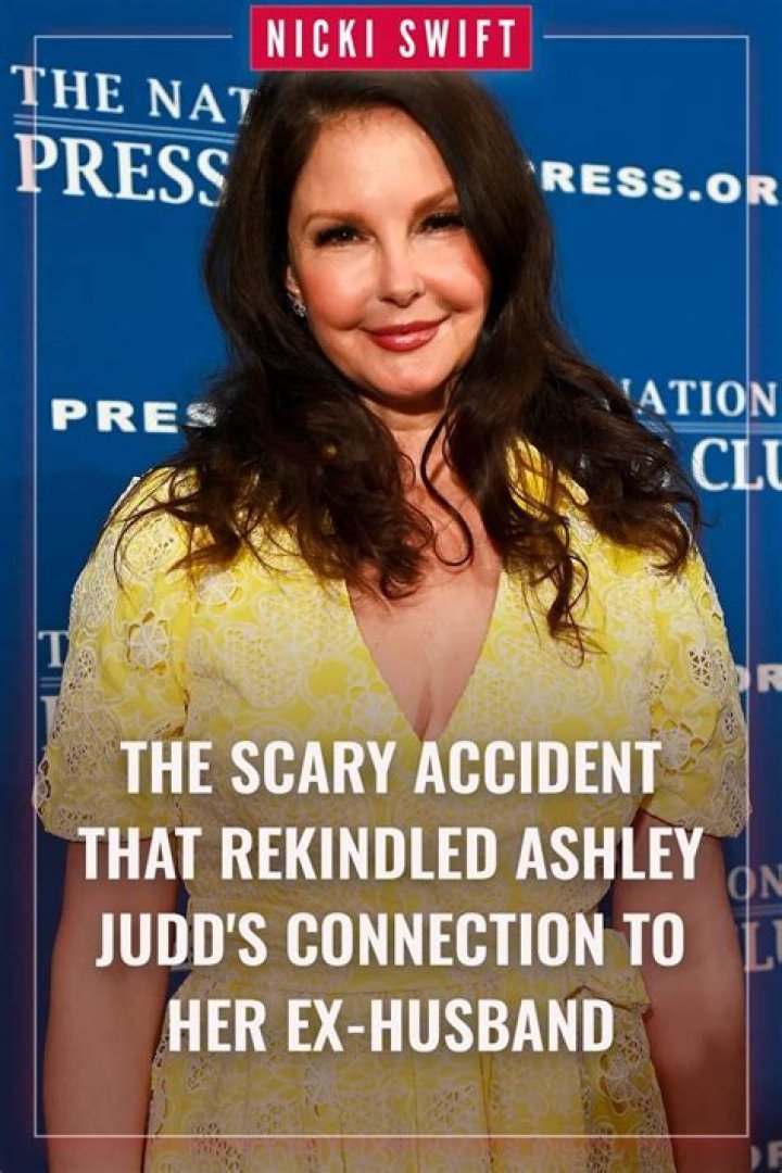 Pictures of Ashley Judd accident