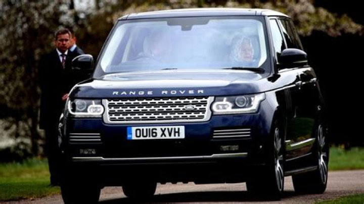 Porsha Williams’ Latest Videos Featuring PJ Driving Her Land Rover Have Fans In Awe