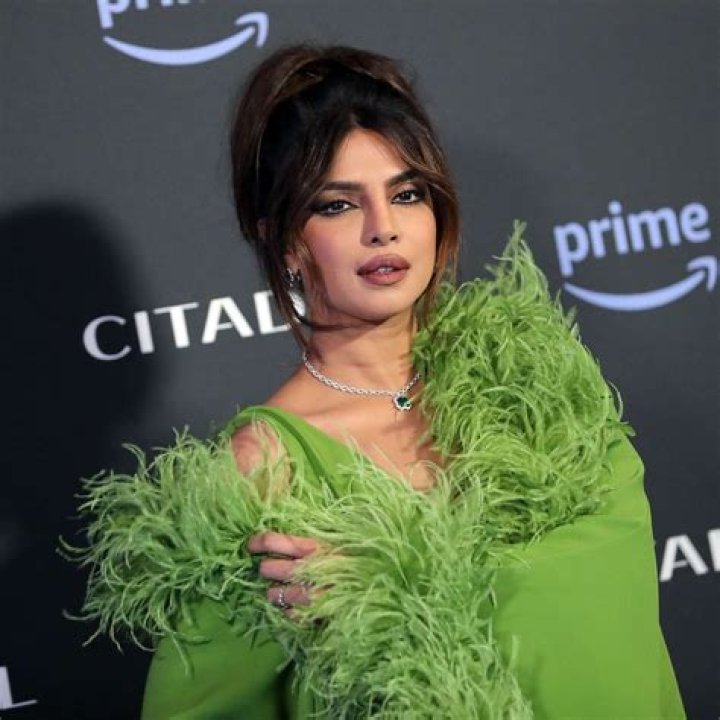 Priyanka Chopra Looks Gorgeous in Green Promoting Matrix  — Celebwell