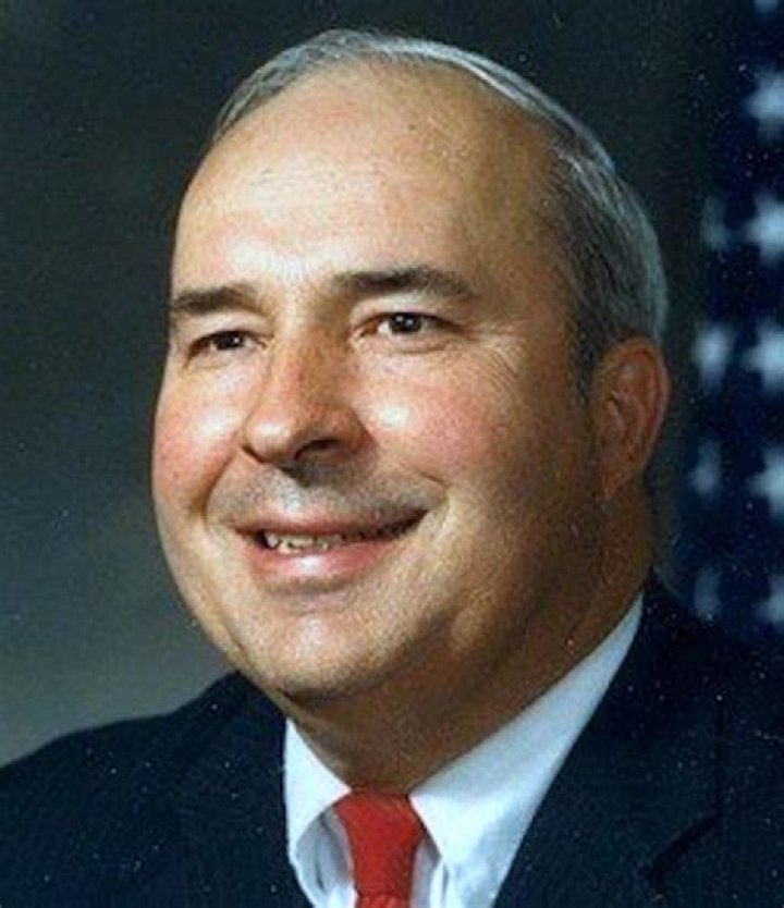 R. Budd Dwyer Suicide Video On Reddit -How Did American Politician Die?