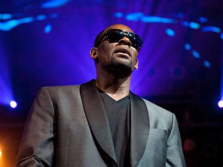 R. Kelly Releases Lyrics From 2011 Song ‘Shut Up’ On His IG – His First Post In 1 Year