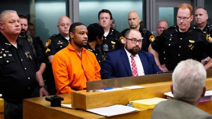 R. Kelly Was Reportedly Almost Killed In Jail – Check Out The Details