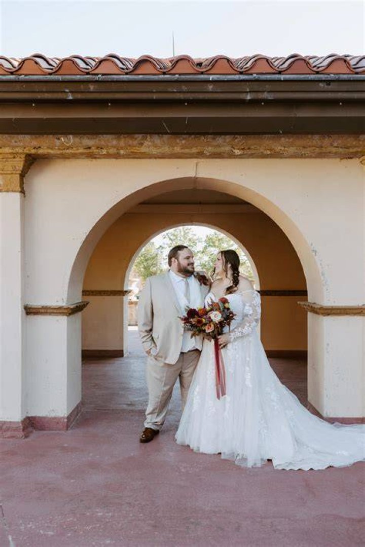 Rachel Stuhlmann Husband: Is Rachel Stuhlmann Married?