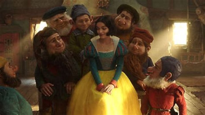 Rachel Zegler addresses ‘Snow White’ casting backlash