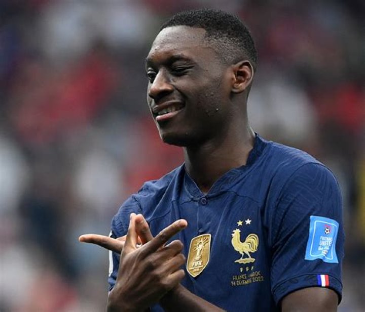 Randal Kolo Muani Bio, age, nationality, height, family, career goals, club, salary, net