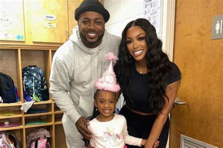 RHOA Porsha Williams Unfollows Baby Daddy Dennis McKinley After Shocking Drug Accusations
