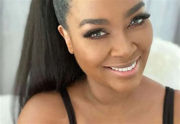‘RHOA’ Star Kenya Moore Shares ‘Thirst Trap’ Lingerie Snap – See Pic Here