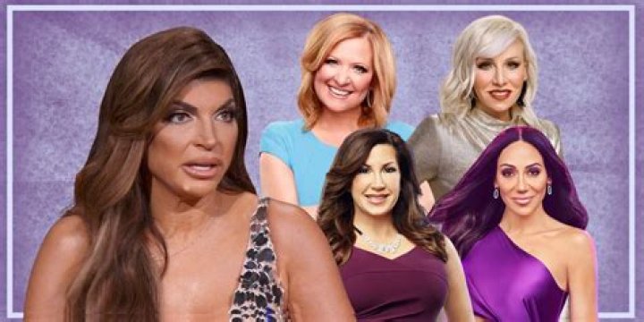 RHONJ – Teresa Giudice & Caroline Manzo Reunite For Sabra Hummus Super Bowl Commercial