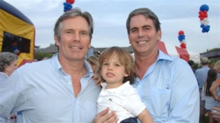Rob Smith Bio/Wiki, Age, (Journalist), Husband, Gay, Author, Army, Fox, BBC and Net Worth