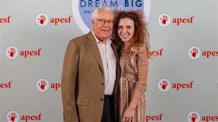 Rob Walton Wife: Who Is Melani Lowman-Walton?