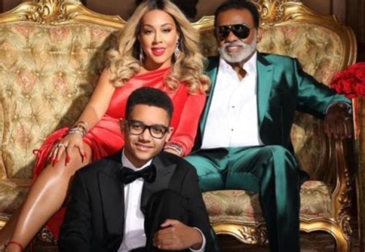 Ronald Isley Bio, Wiki, Age, Height, Wife, Kids, Mr Biggs, Brothers, Songs and Net Worth