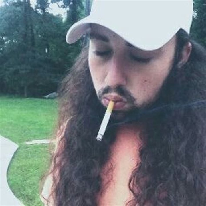 Ruby da Cherry: Girlfriend, net worth, tattoos, smoking & body facts