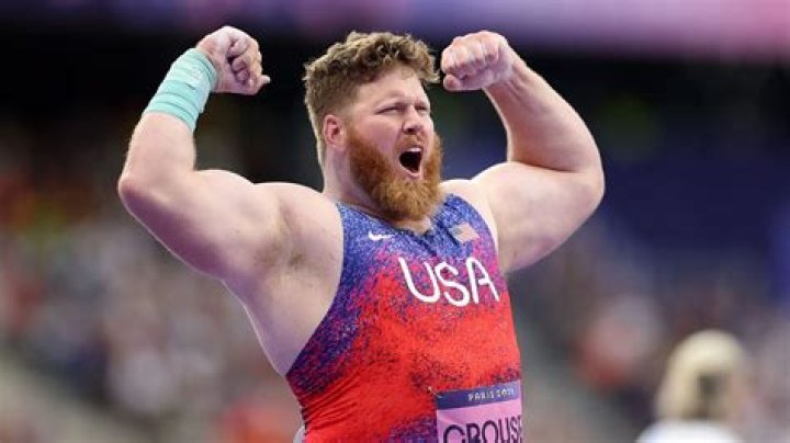 Ryan Crouser height and weight