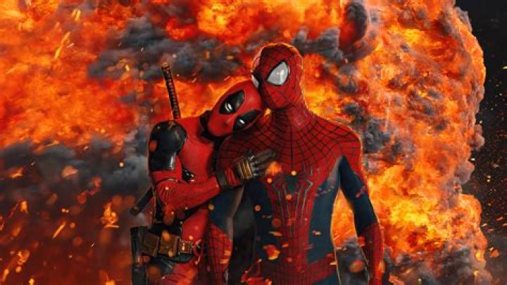 Ryan Reynolds Approves Of Awesome Deadpool/Spider-Man Fan Art