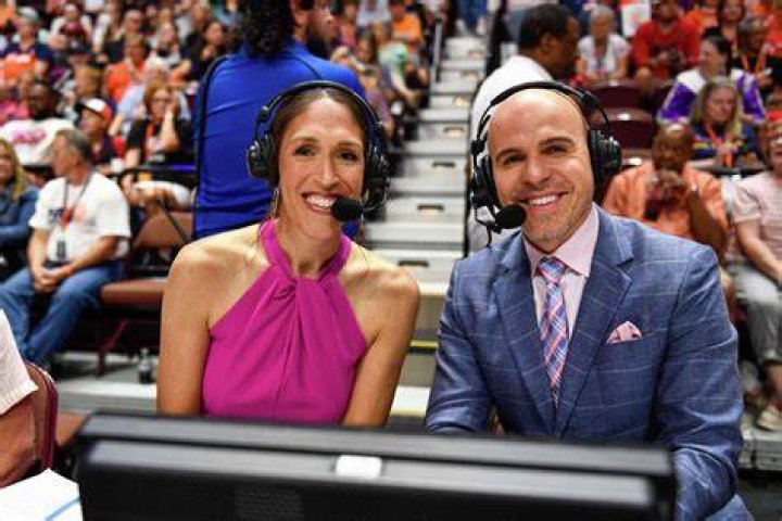 Ryan Ruocco Bio, Age, Family, Wife, Kids, ESPN, Yankees, Networth