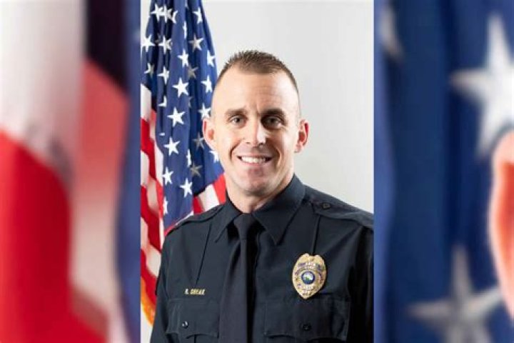 Ryan Sheak shot to Death while arresting – White Bear Lake officer