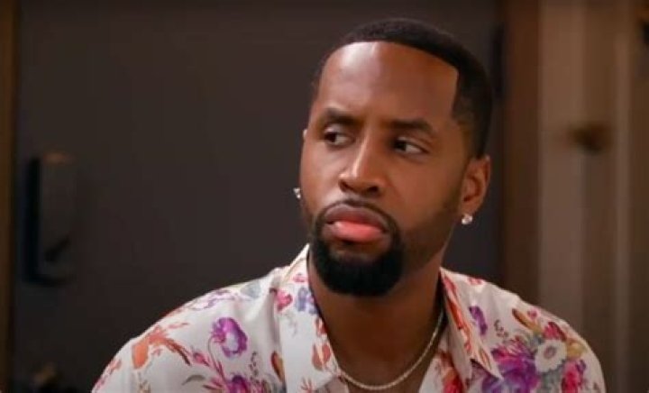 Safaree Doesn’t Want To Let Fans Slack In 2021 – Check Out His Video