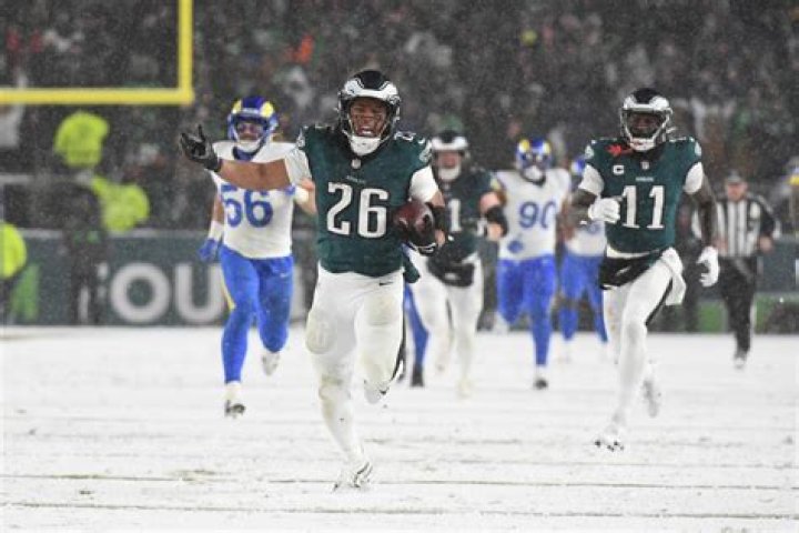Saquon Barkley height and weight – Measurement in meters, feet, KG and Ibs