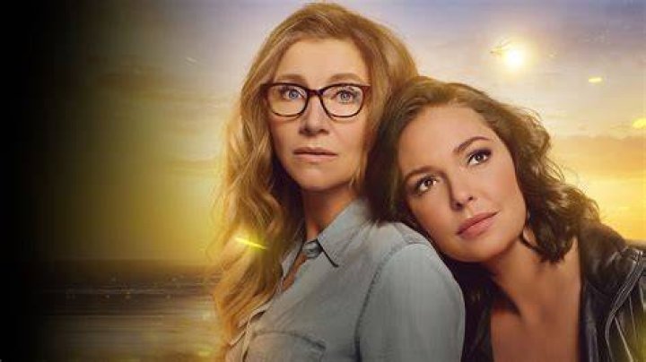 Sarah Chalke Looked Unrecognizably Skinny In Firefly Lane As The Actress Looks Youthful Than Ever