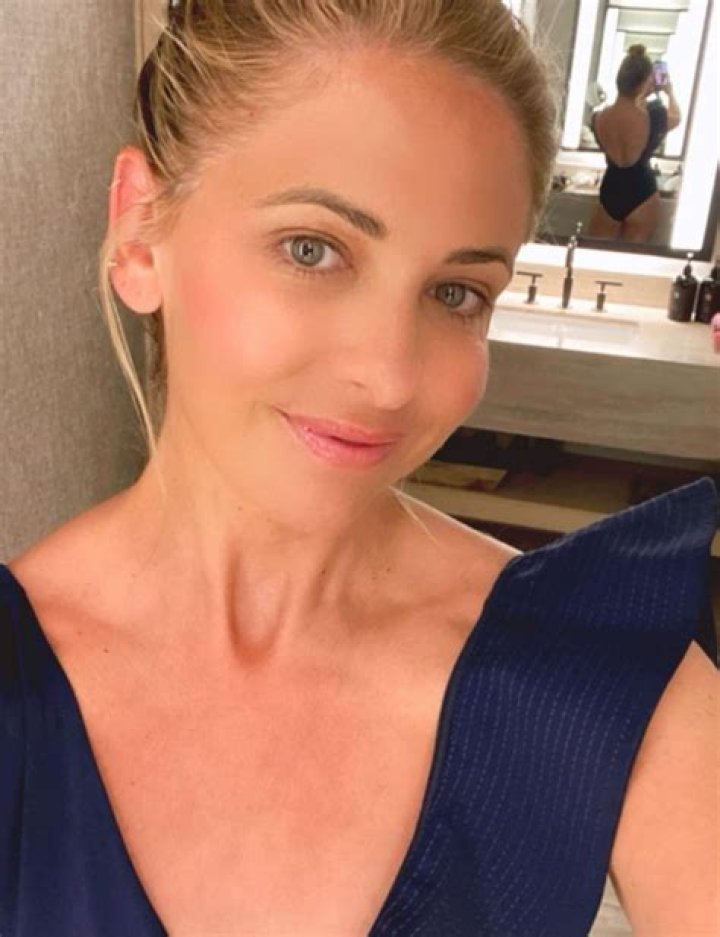 Sarah Michelle Gellar in Bathing Suit Posts Vacation Photos  — Celebwell